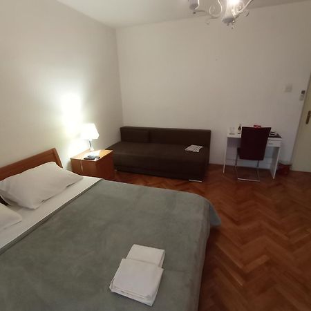 Damjan Rooms Split Room photo